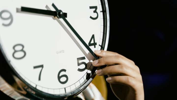 ¿A Qué Hora Entra el Cambio de Horario el 2 de Noviembre 2025 en México? Nuevo Ajuste al Reloj
