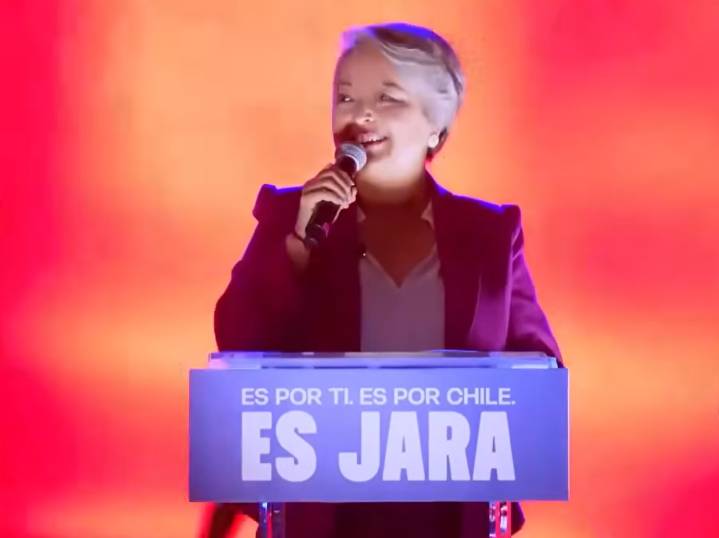 Matthei y Kast emplazan a Jeanette Jara por cánticos contra Carabineros en acto de cierre