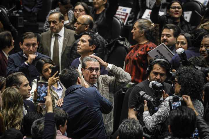 ‘Aplanadora’ oficialista aprueba Presupuesto 2026