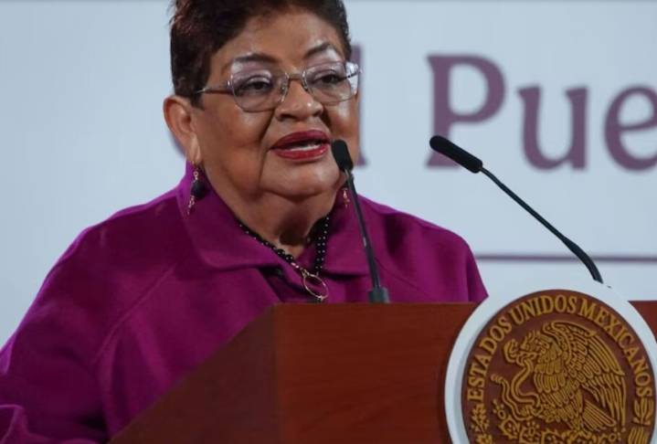 Ernestina Godoy queda como fiscal interina