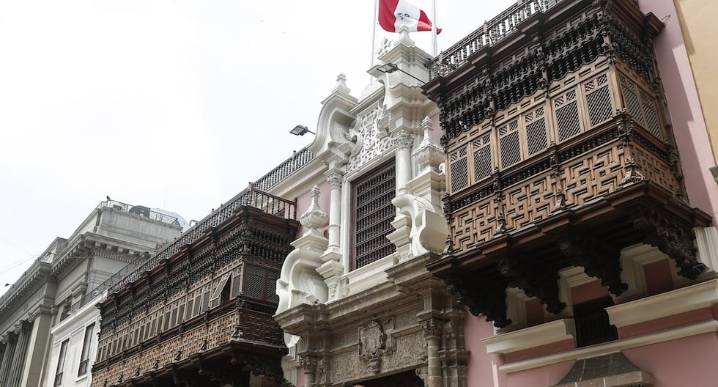 Gobierno aprueba incremento de sueldo a diplomáticos: Embajadores ganarán S/20 mil