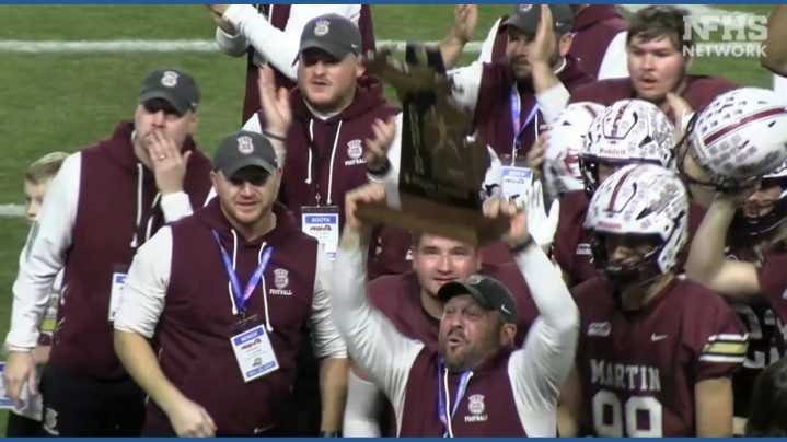 Martin football wins 8-man state championship