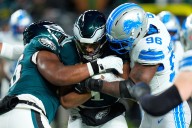 Eagles use ‘tush push’ to take halftime lead as Lions offense struggles mightily