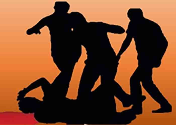 BSF personnel accused of beating up Bengal farmer on suspicion of being Bangladeshi