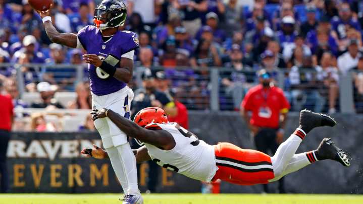 Ravens at Browns odds, picks and predictions