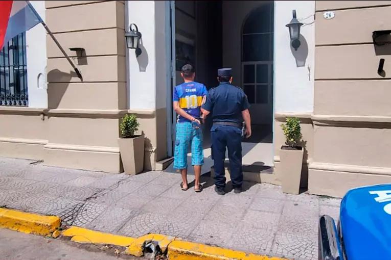 Joven fue detenido tras apuñalar a su hermano y agredir a su madre en Gualeguaychú