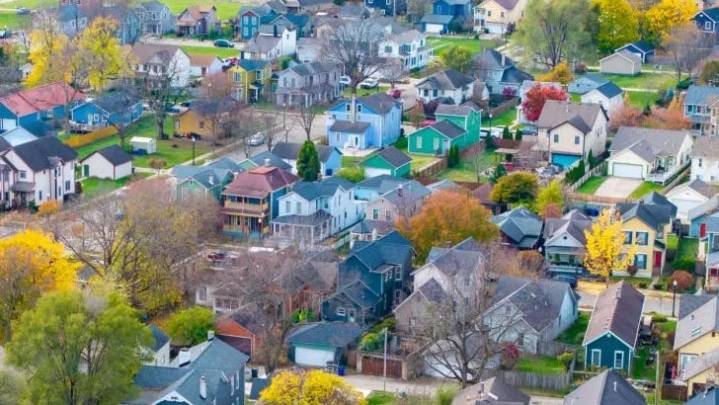 Ohio bill would ban sex offenders from living near their victims