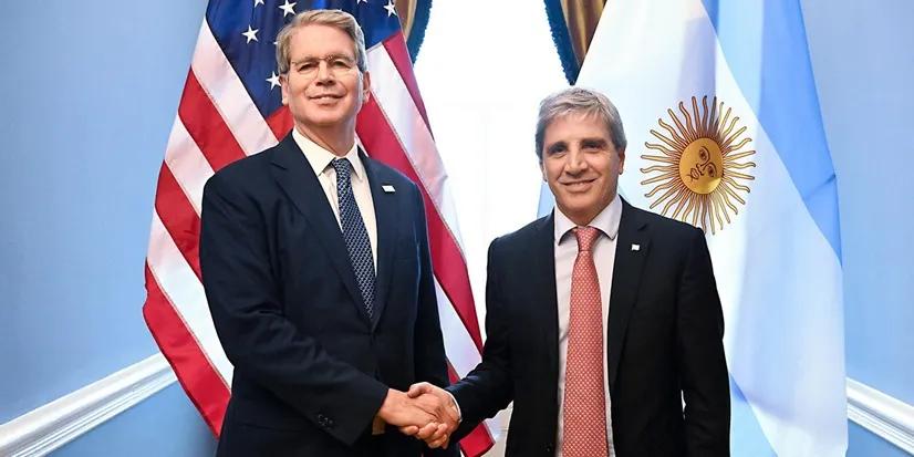 Para qué utilizó la Argentina los dólares del swap de monedas con Estados Unidos que ya fue activado