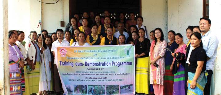 Training cum demonstration program held at Tuting