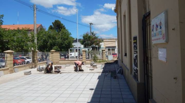 La intervención en la Escuela ‘Juan Pascual Pringles’ alcanzó un 40% de avance