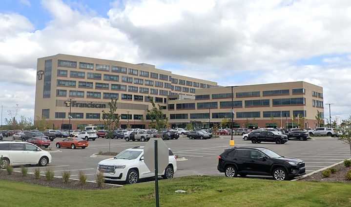 Family says Indiana hospital discharged mom in labor, leading to roadside birth