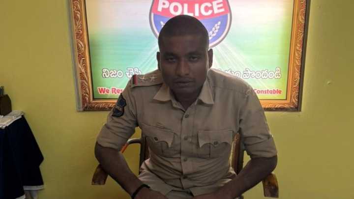 Telangana cop arrested for Rs 30,000 bribe; villagers burst crackers in celebration