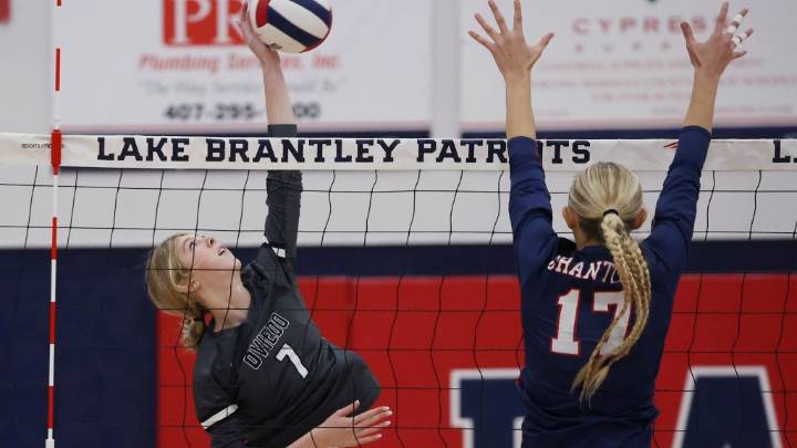 Oviedo dispatches Sunlake in 6A state volleyball semifinal