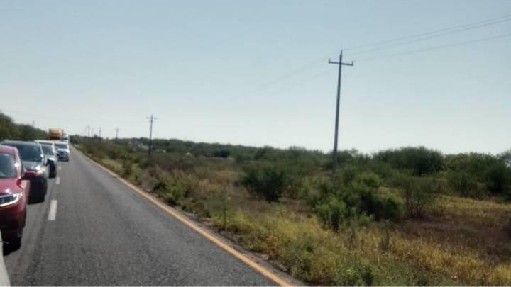 Roban auto a mujeres en la Autopista Monterrey