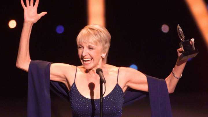 Muere Elizabeth Franz: ¿Qué le Pasó a la Actriz de Gilmore Girls?