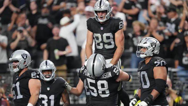 Brock Bowers stats: How Raiders TE torches Jaguars defense for 100+ yards, three touchdowns in return