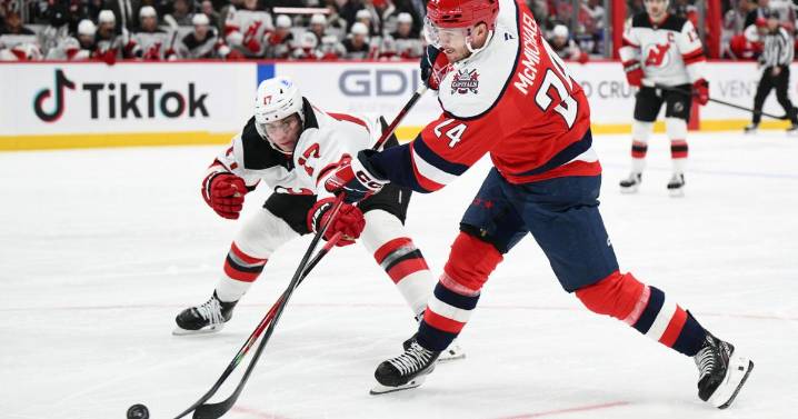 Connor McMichael shifted to wing, and rediscovered a spark for Capitals