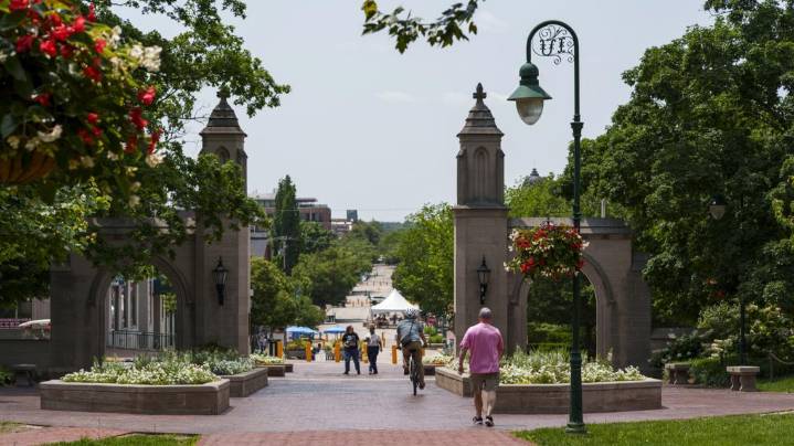 IU Bloomington to lift restrictions on fraternity social gatherings beginning Dec. 1