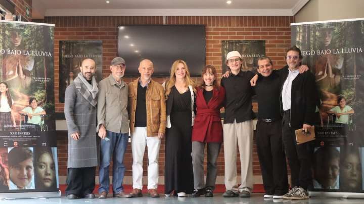 “Fuego bajo la lluvia”: una historia de esperanza, superación y humanidad en el cine colombiano