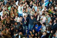 El PP-A refuerza el liderazgo de Juanma Moreno, que se consolida como referente nacional del partido y se presenta como la antítesis de Pedro Sánchez