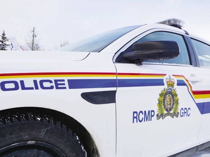 Alberta RCMP hunting three 'armed and dangerous' suspects after Red Earth Creek gun heist