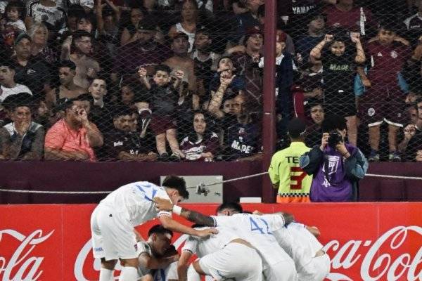 Tigre dio el golpe como visitante y le ganó a Lanús