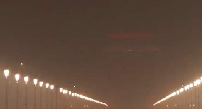 ‘India Gate disappeared’: Congress, AAP take potshots as smog, very poor AQI choke Delhi