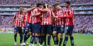 Chivas doblega a Monterrey en el cierre de la fase regular