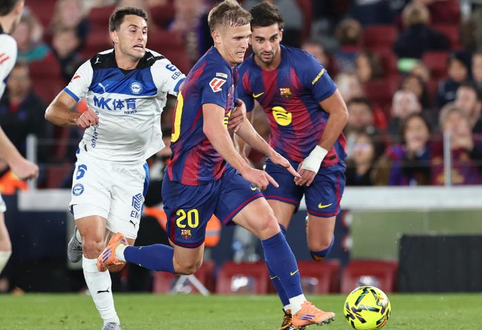 Barcelona venció 3-1 a Alavés y es líder parcial de La Liga