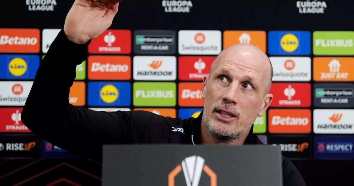 New Norwich City boss Philippe Clement makes 'pub' promise ahead of Birmingham City visit