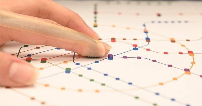 New fingertip device lets users ‘feel’ textures through touchscreens
