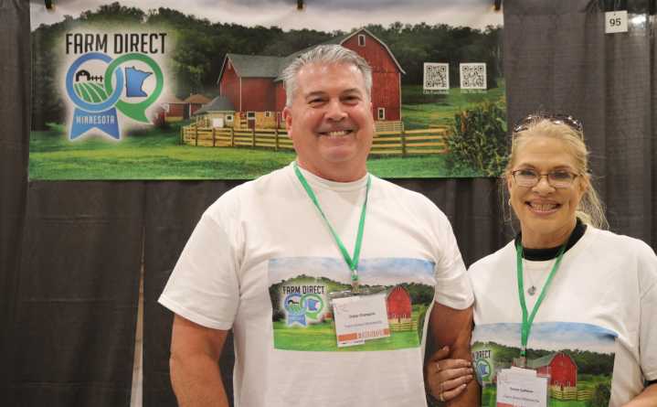 Minnesota Facebook group bridges gap between farmers and customers