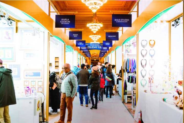 NYC Holiday Markets 2025: Shop Local Artisans and Unique Gifts