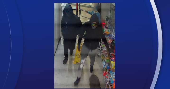 Lake Wales police searching for two armed robbery suspects