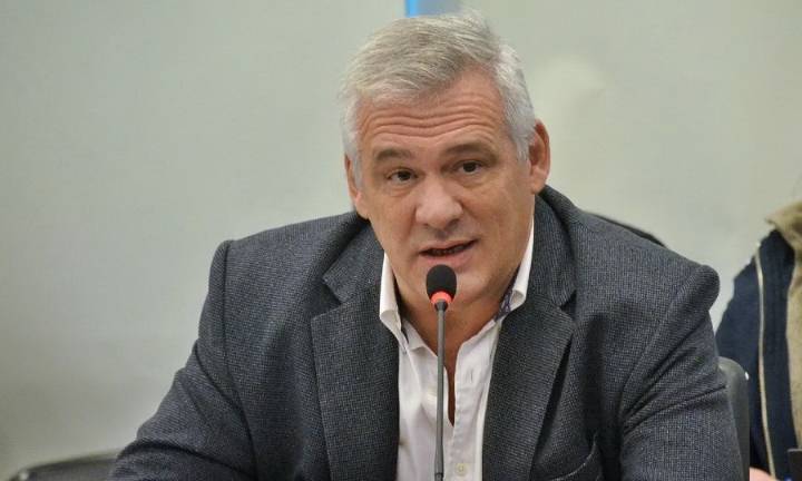 Carbajal: “La UCR de Formosa no tuvo la capacidad de mostrar un tercer camino al mileísmo y el kirchnerismo”