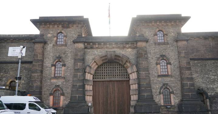 Manhunt after foreign inmate freed from UK jail by mistake