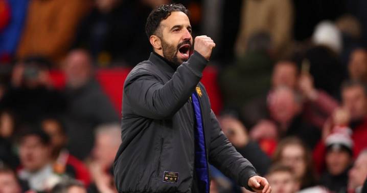 Man Utd on alert as Crystal Palace star's contract talks stall