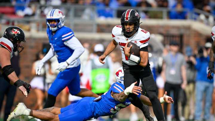 UofL football — without key players — drops ACC finale to SMU