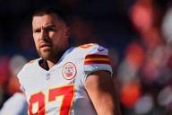 Chiefs Announce Historic News for Travis Kelce vs Broncos