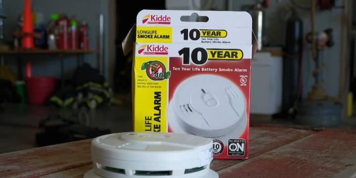 Local firefighters remind people to check smoke alarms as daylight saving time ends