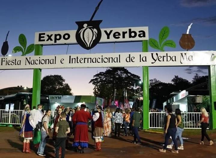 Apóstoles se viste de fiesta: arranca la 47ª edición de la Fiesta Nacional e Internacional de la Yerba Mate