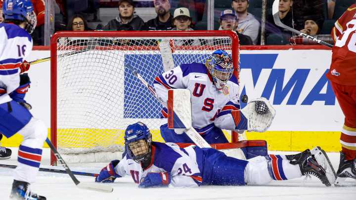 Knowling makes 42 saves, USA holds off CHL in Game 1 of Prospects Challenge