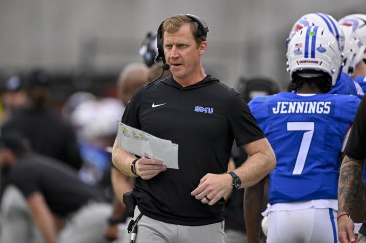 Deadspin | SMU takes Rhett Lashlee off market with contract extension