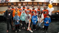 Flyers help young patients design SkateSkins for Hockey Fights Cancer game