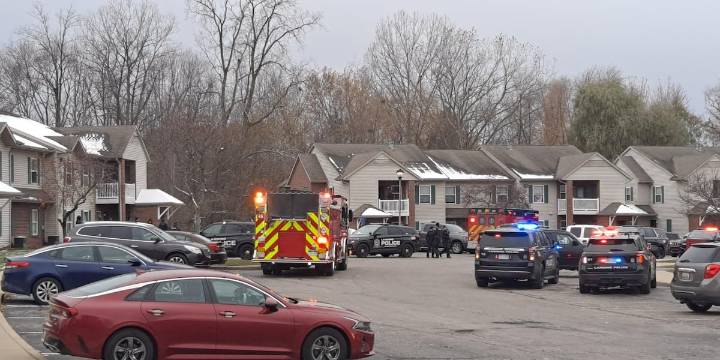 Teen killed, suspect in custody after shooting on Lansing’s south side