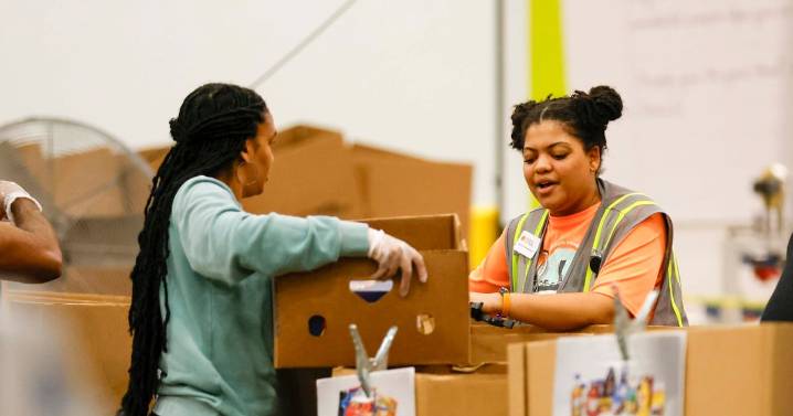 SNAP delays leave Georgia families waiting. Here’s how to help.