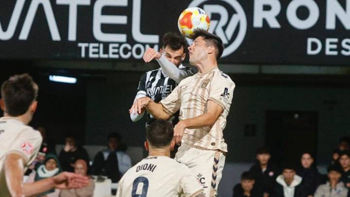El FC Cartagena se estrella con Ramón Vila ante el Eldense