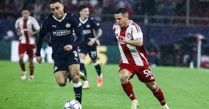 Ricardo Pepi marca en el descuento y rescata al PSV ante Olympiacos