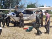 Hallaron otro avioneta narco abandonada en Santa Fe: los perros detectaron que llevaba cocaína