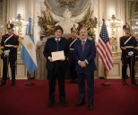 Antes de su viaje número 14 a Estados Unidos, Milei recibió a Peter Lamelas y a predicadores evangélicos